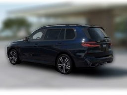 BMW X7 xDrive40i Sports Activity Vehicle 2026