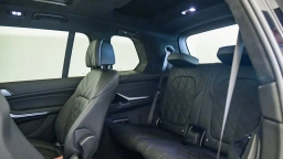 BMW X7 xDrive40i Sports Activity Vehicle 2026