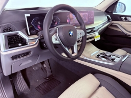 BMW X7 xDrive40i Sports Activity Vehicle 2026