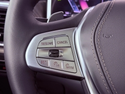 BMW X7 xDrive40i Sports Activity Vehicle 2026