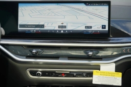 BMW X7 xDrive40i Sports Activity Vehicle 2026