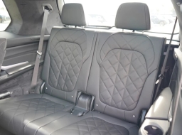 BMW X7 xDrive40i Sports Activity Vehicle 2026