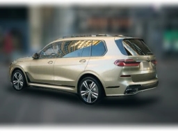 BMW X7 xDrive40i Sports Activity Vehicle 2026