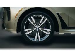 BMW X7 xDrive40i Sports Activity Vehicle 2026