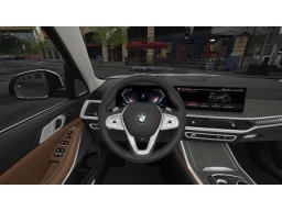 BMW X7 xDrive40i Sports Activity Vehicle 2026