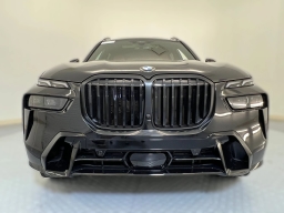 BMW X7 xDrive40i Sports Activity Vehicle 2026