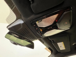 BMW X7 xDrive40i Sports Activity Vehicle 2026