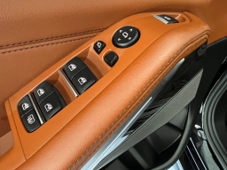 BMW X7 xDrive40i Sports Activity Vehicle 2026