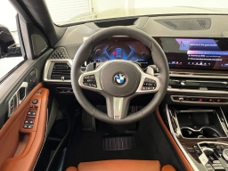 BMW X7 xDrive40i Sports Activity Vehicle 2026