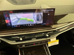 BMW X7 xDrive40i Sports Activity Vehicle 2026