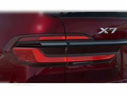 BMW X7 xDrive40i Sports Activity Vehicle 2026