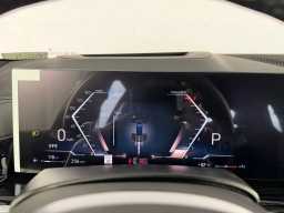 BMW X7 xDrive40i Sports Activity Vehicle 2026