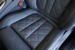 BMW X7 xDrive40i Sports Activity Vehicle 2026