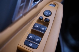 BMW X7 xDrive40i Sports Activity Vehicle 2026