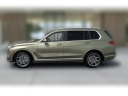 BMW X7 xDrive40i Sports Activity Vehicle 2026