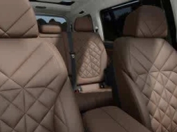 BMW X7 xDrive40i Sports Activity Vehicle 2026