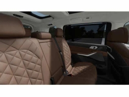 BMW X7 xDrive40i Sports Activity Vehicle 2026