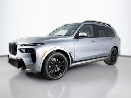 BMW X7 xDrive40i Sports Activity Vehicle 2026