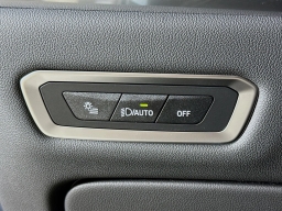 BMW X7 xDrive40i Sports Activity Vehicle 2026