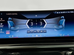 BMW X7 xDrive40i Sports Activity Vehicle 2026