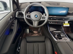 BMW X7 xDrive40i Sports Activity Vehicle 2026
