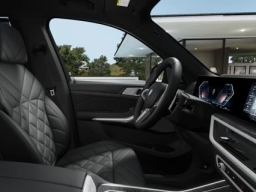 BMW X7 xDrive40i Sports Activity Vehicle 2026