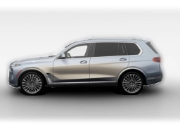 BMW X7 xDrive40i Sports Activity Vehicle 2026