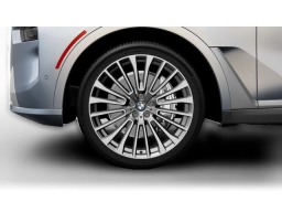 BMW X7 xDrive40i Sports Activity Vehicle 2026