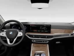 BMW X7 xDrive40i Sports Activity Vehicle 2026