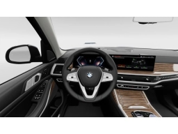 BMW X7 xDrive40i Sports Activity Vehicle 2026