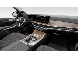 BMW X7 xDrive40i Sports Activity Vehicle 2026