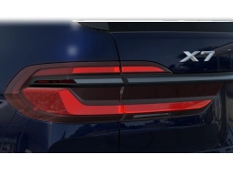 BMW X7 xDrive40i Sports Activity Vehicle 2026