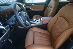 BMW X7 xDrive40i Sports Activity Vehicle 2026