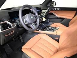 BMW X7 xDrive40i Sports Activity Vehicle 2026