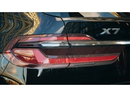 BMW X7 xDrive40i Sports Activity Vehicle 2026