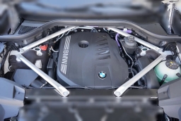 BMW X7 xDrive40i Sports Activity Vehicle 2026