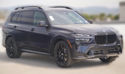 BMW X7 xDrive40i Sports Activity Vehicle 2026