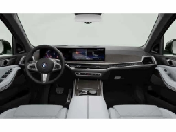 BMW X7 xDrive40i Sports Activity Vehicle 2026
