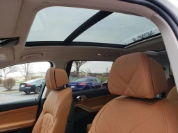 BMW X7 xDrive40i Sports Activity Vehicle 2026