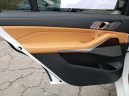 BMW X7 xDrive40i Sports Activity Vehicle 2026