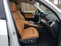 BMW X7 xDrive40i Sports Activity Vehicle 2026