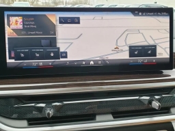 BMW X7 xDrive40i Sports Activity Vehicle 2026