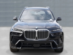 BMW X7 xDrive40i Sports Activity Vehicle 2026