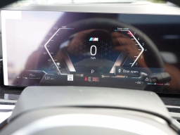 BMW X7 xDrive40i Sports Activity Vehicle 2026