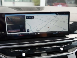 BMW X7 xDrive40i Sports Activity Vehicle 2026