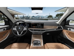 BMW X7 xDrive40i Sports Activity Vehicle 2026