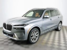 BMW X7 xDrive40i Sports Activity Vehicle 2026