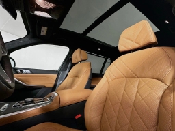 BMW X7 xDrive40i Sports Activity Vehicle 2026