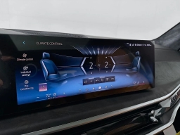 BMW X7 xDrive40i Sports Activity Vehicle 2026