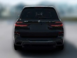 BMW X7 xDrive40i Sports Activity Vehicle 2026